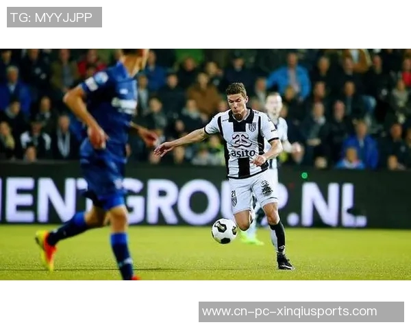 登博思与多德勒支的激烈对决揭示了荷甲联赛的竞争魅力与球队实力的较量